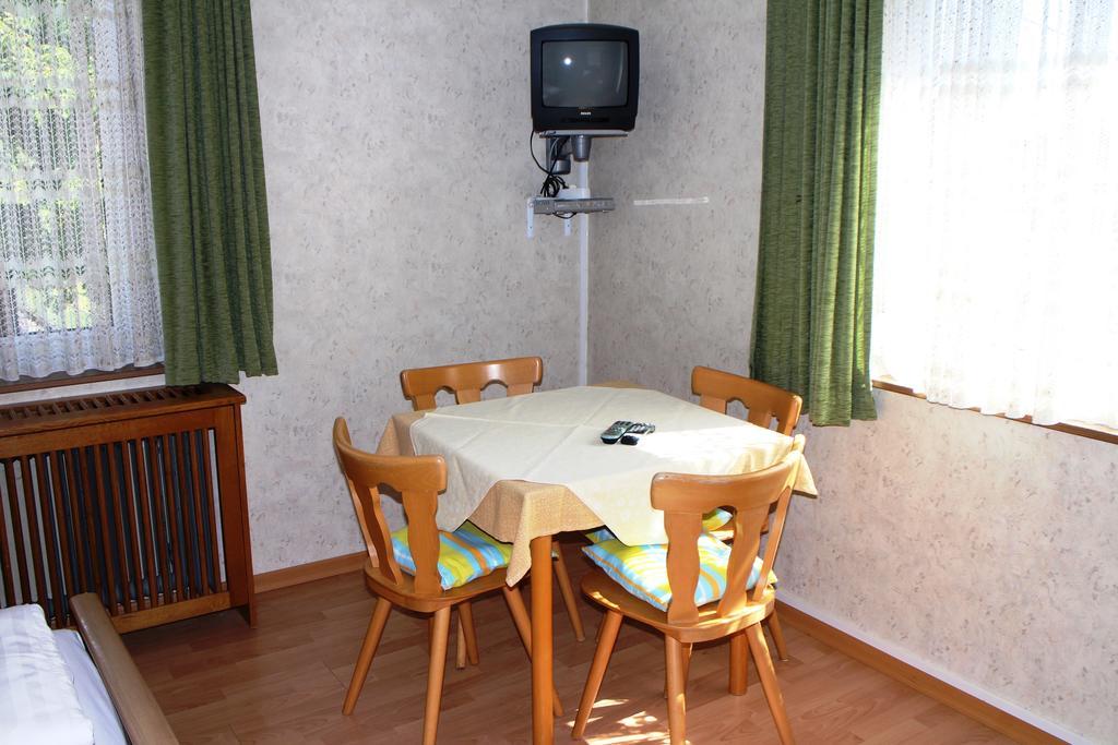 Hofer Guest House Villach Cameră foto