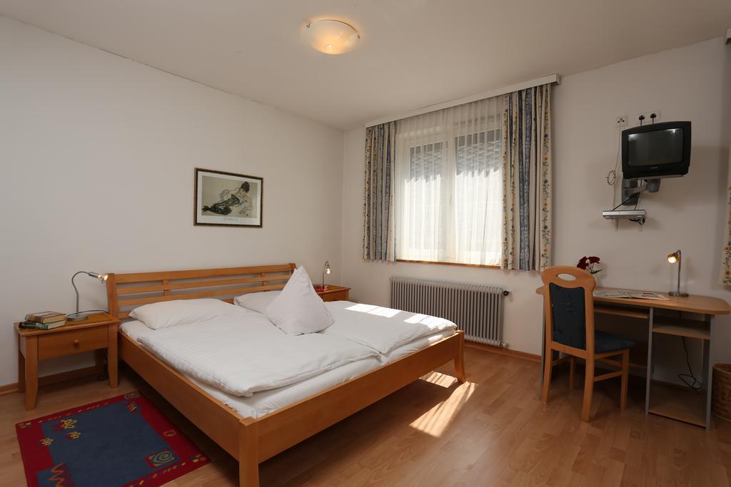 Hofer Guest House Villach Cameră foto